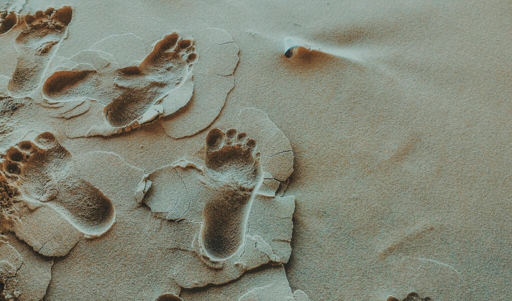 Pegadas na areia